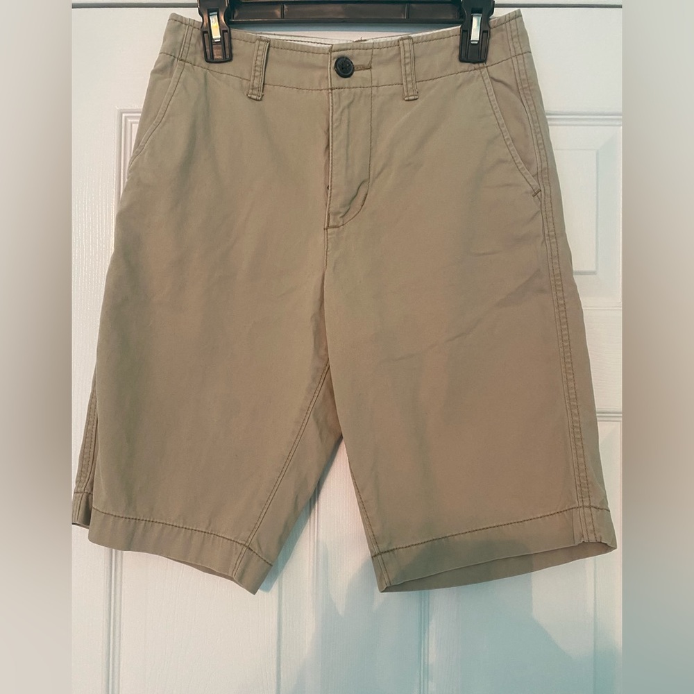 American Eagle Men’s Khaki Shorts Longboard size 26